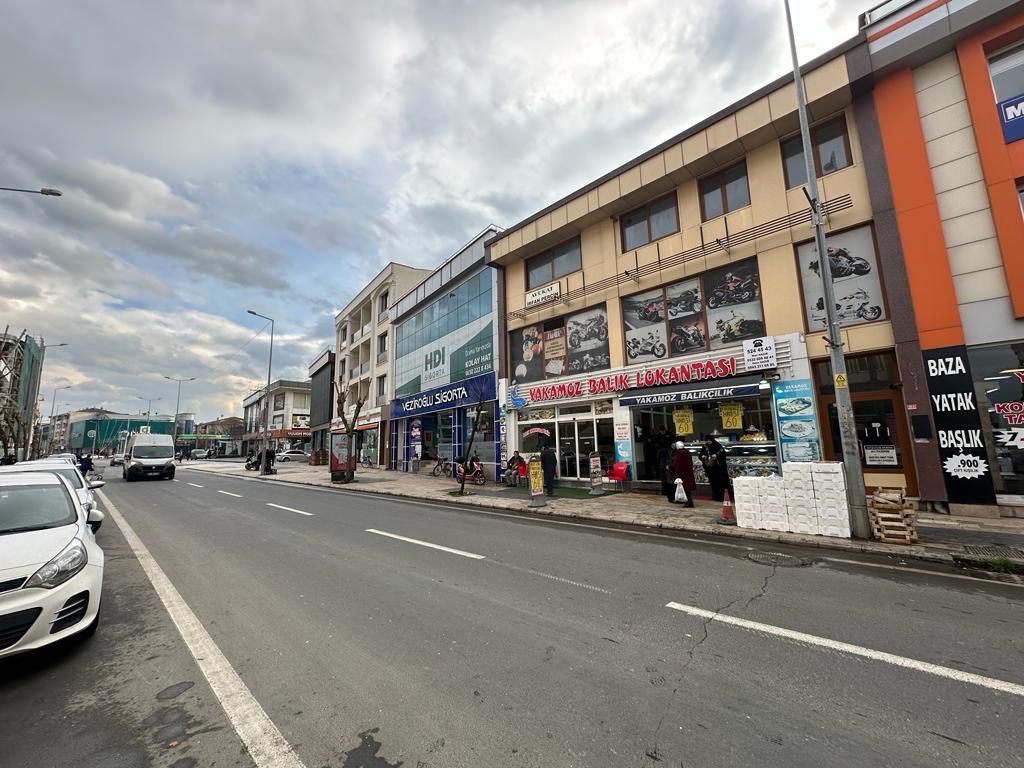 MABEL'DEN DÜZCE'DE BOLU CADDESİ ÜZERİNDE KOMPLE BİNA